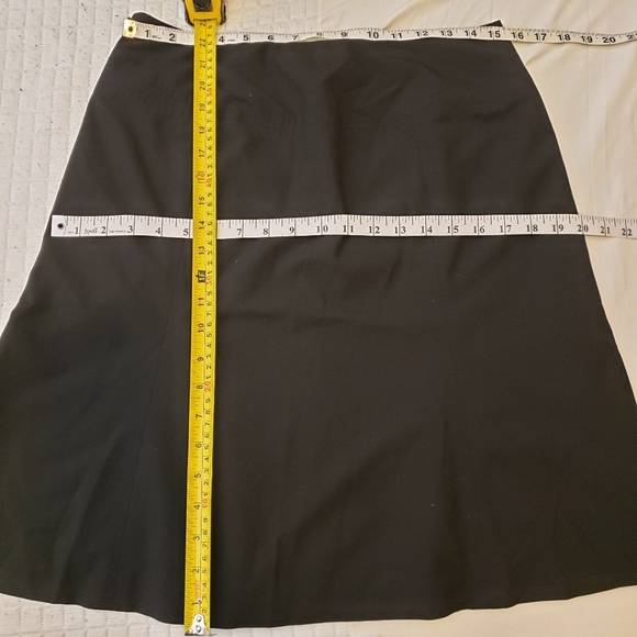 LOFT black full A-line office skirt, size 8, GUC - Picture 7 of 11